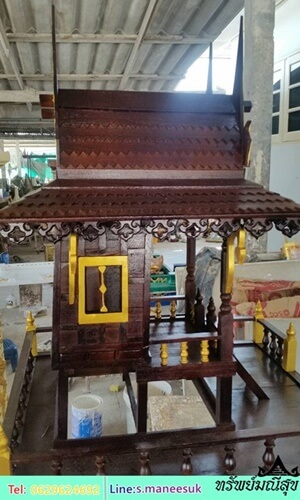 ศาลเจ้าที่ไม้สักสวยๆ